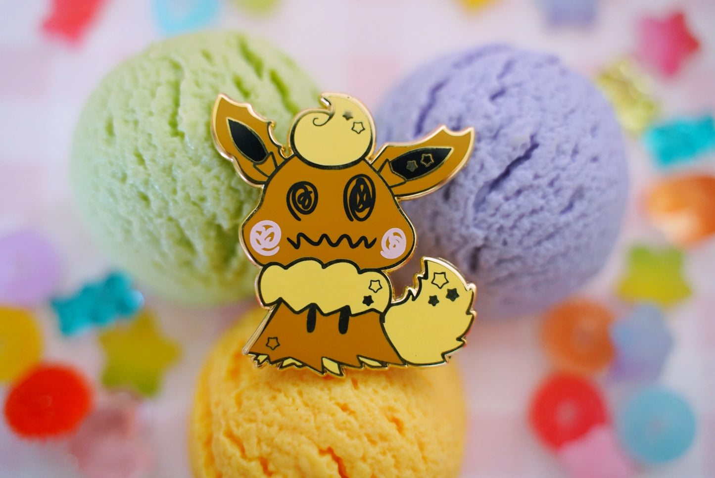 #778 Shiny Flareon Enamel Pin